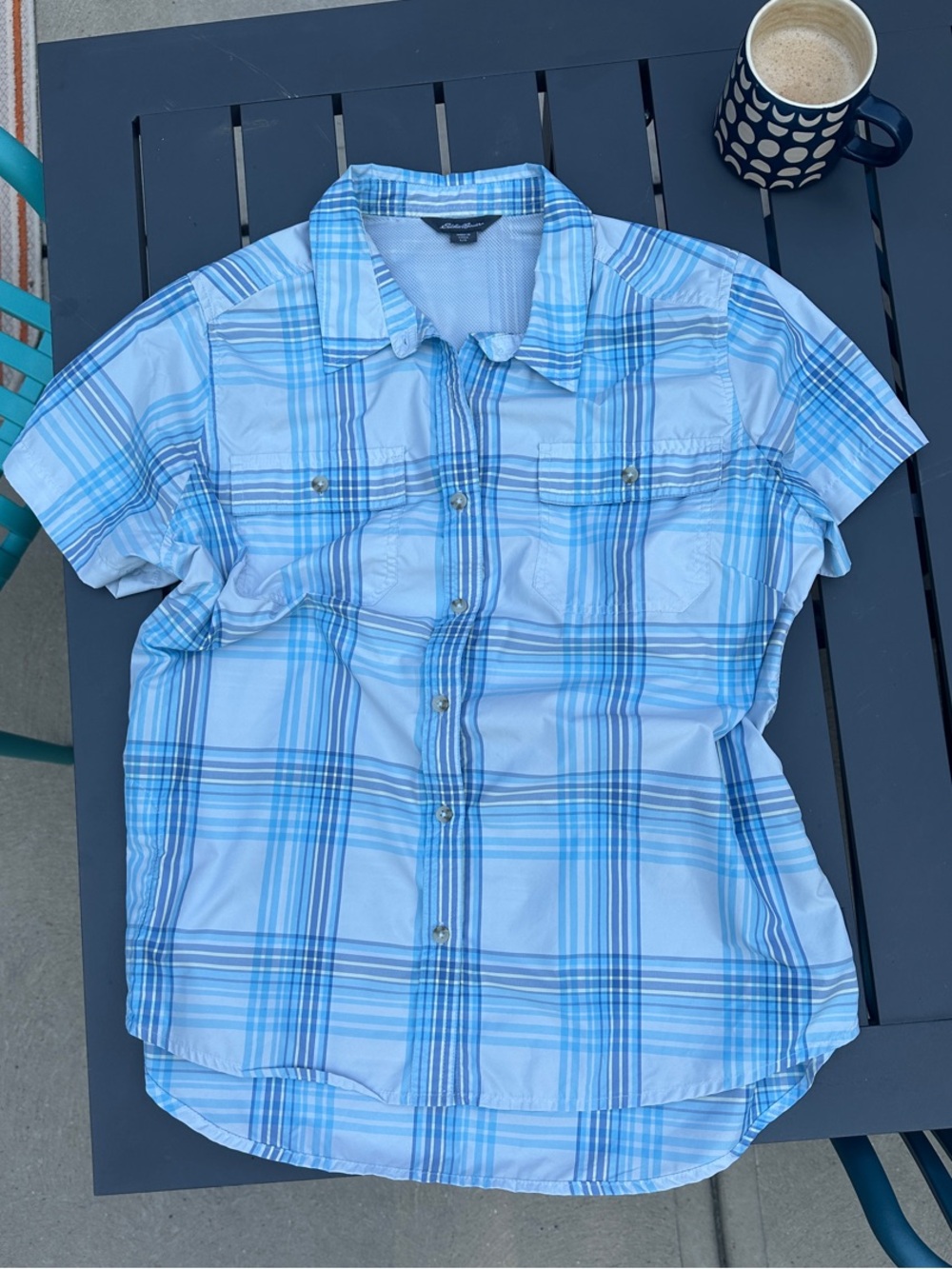 Women’s Eddie Bauer Light Blue Plaid Short-Sleeve Shirt Size L